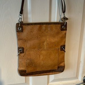 Queork Crossbody Purse